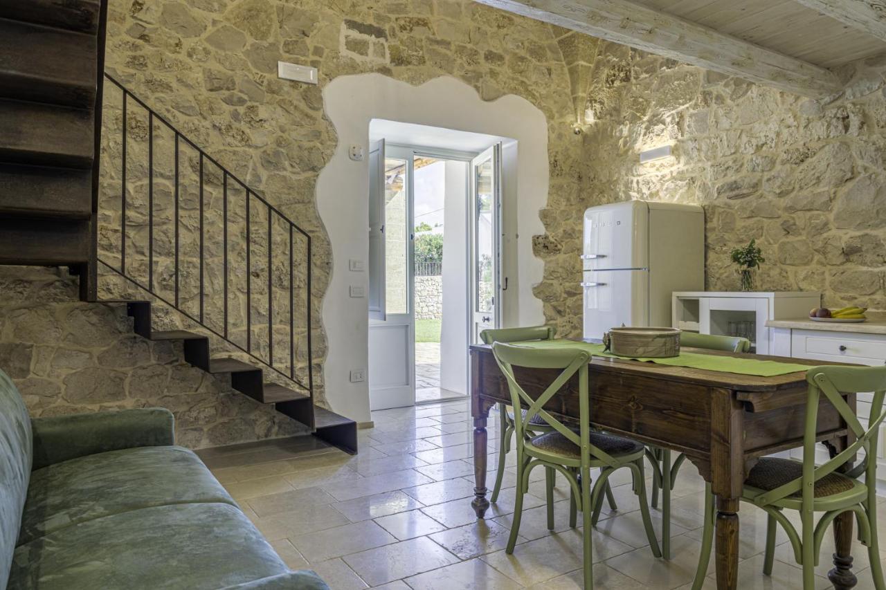 Dimora Le Site Hotel Torre Suda Buitenkant foto