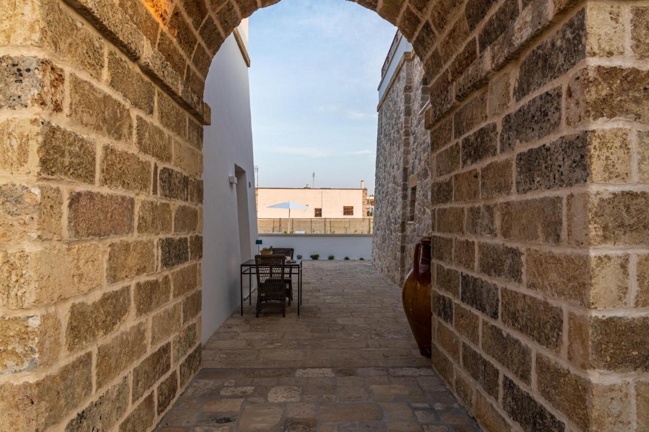 Dimora Le Site Hotel Torre Suda Buitenkant foto