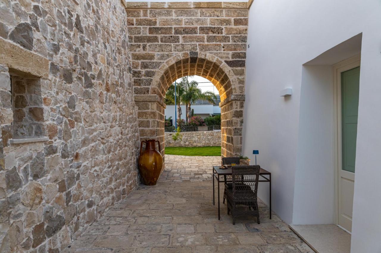 Dimora Le Site Hotel Torre Suda Buitenkant foto