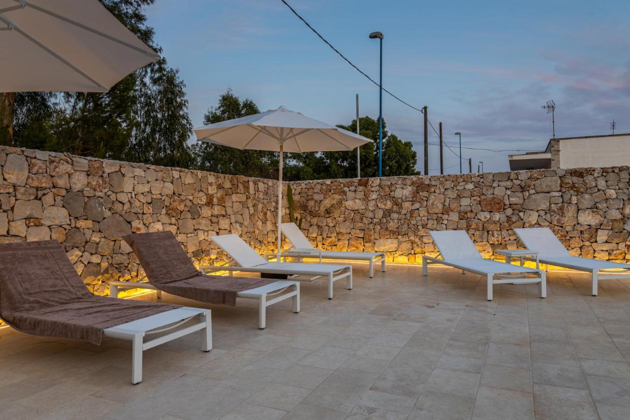 Dimora Le Site Hotel Torre Suda Buitenkant foto