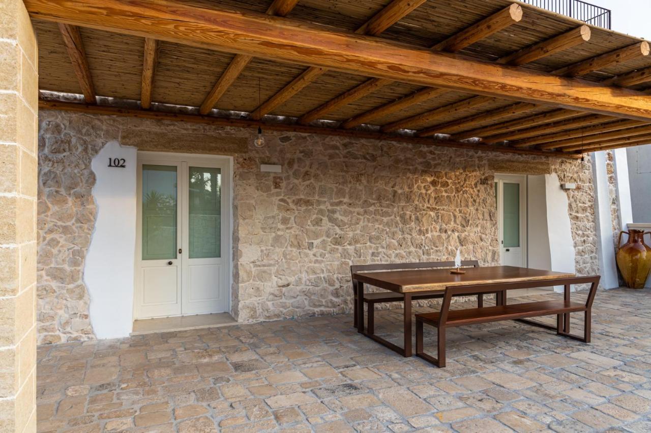 Dimora Le Site Hotel Torre Suda Buitenkant foto